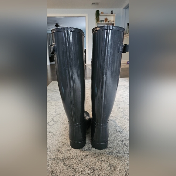 Hunter tall rain boots, grey, sz US 8, EU 39 - Picture 2 of 6